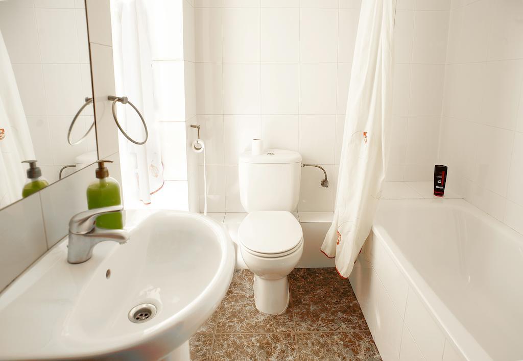 Hostal Xarau Cerdanyola del Vallès Værelse billede